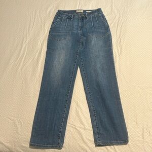Lori Goldstein Boyfriend Jeans